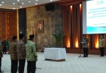 Airlangga Minta Pejabat Kemenperin Tancap Gas