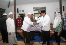 Kemenperin Didik Santri Olah Limbah Plastik
