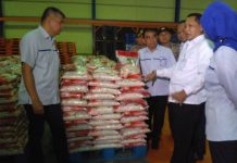 Susunan Direksi Perum Bulog Dirombak