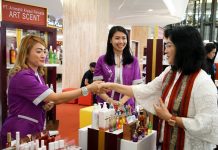 Transaksi Belanja Online Produk Kosmetik Naik 80%