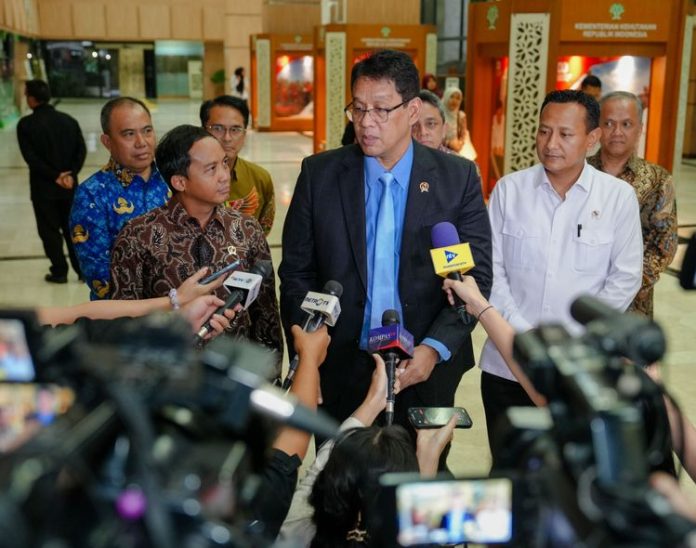 2025-10-29-13-07-40-medium_DSC_03632_23ca191646