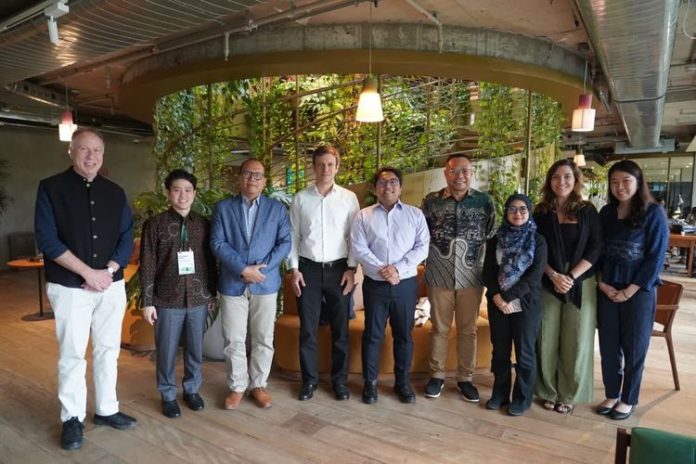 2025-11-07-16-59-41-medium_Whats_App_Image_2025_11_07_at_3_30_53_PM_336eeb428a